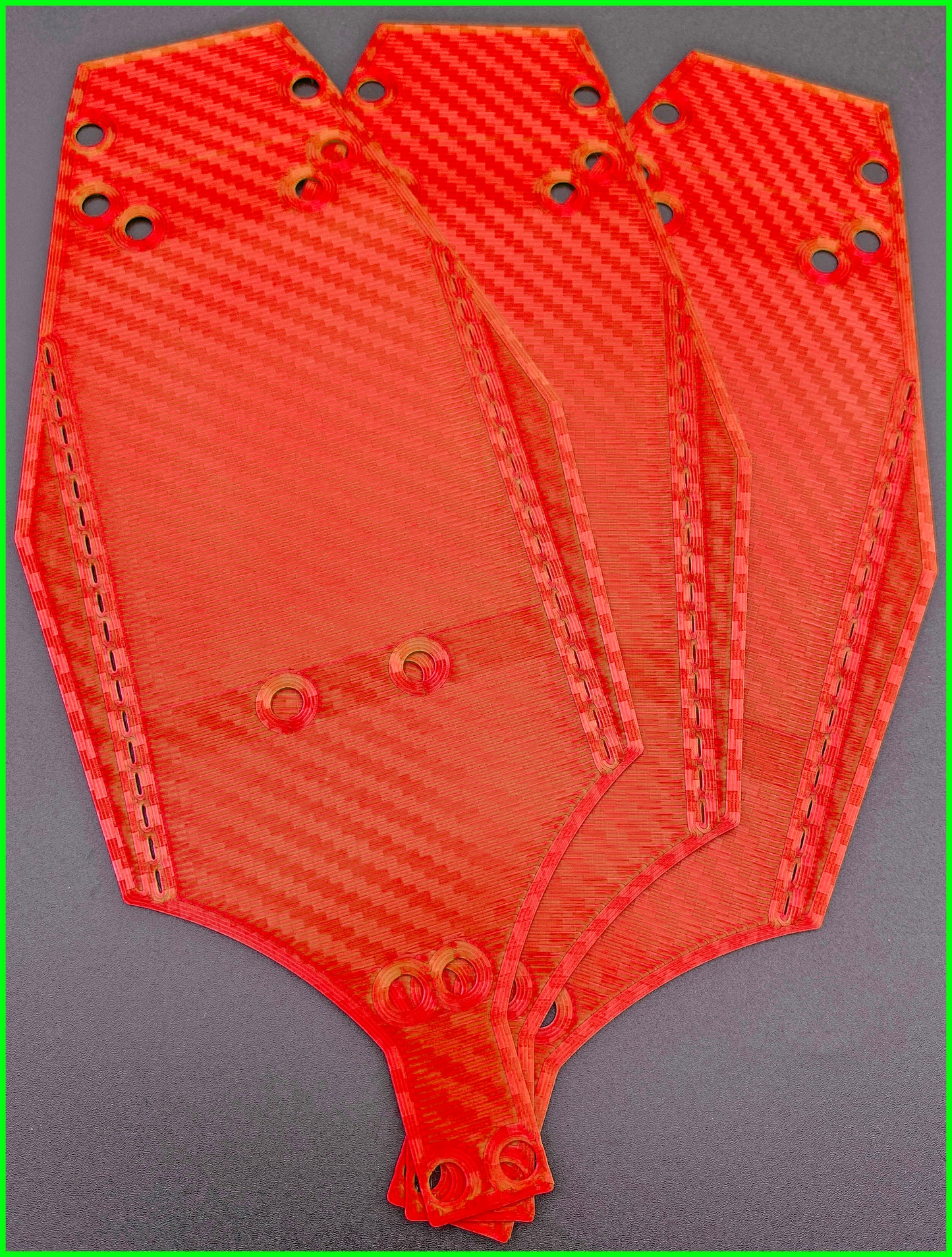 MINI B CHASSIS PROTECTOR 2D CARBON PATTERN